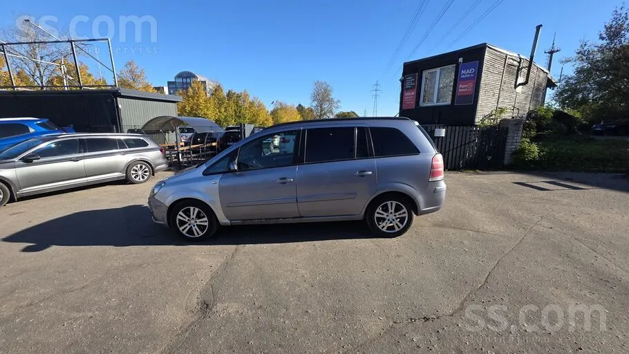 Opel Zafira 2006 photo 4