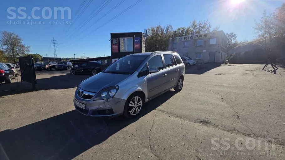 Opel Zafira 2006 photo 3