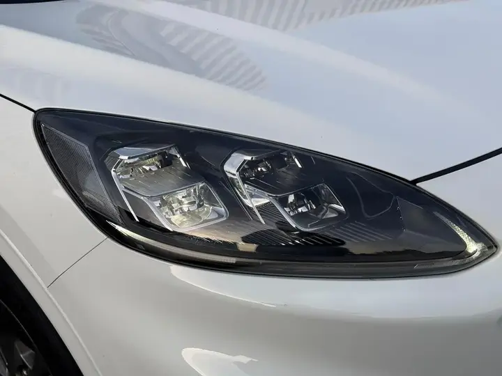 Ford Kuga 2022 photo 4