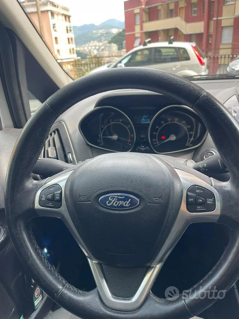 Ford B-Max 2013 photo 5