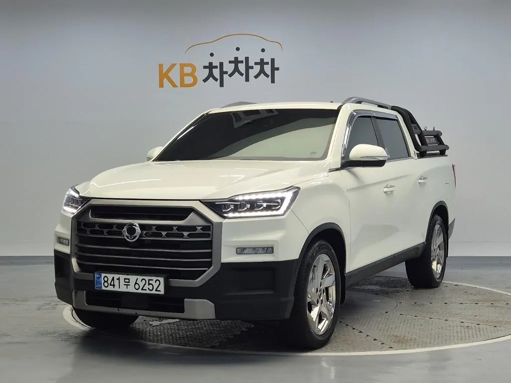 KG Mobility K5