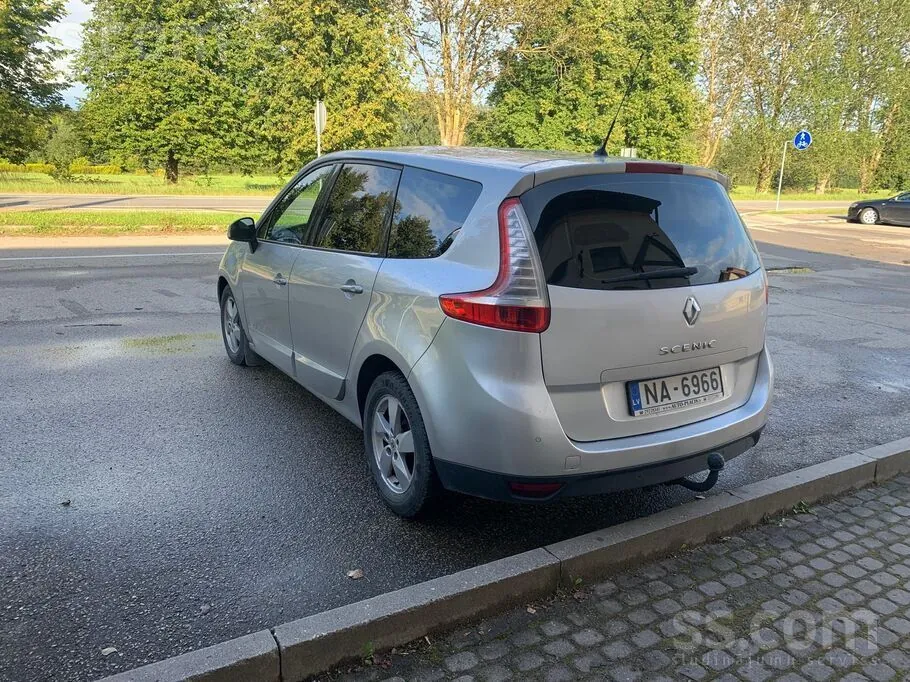 Renault Grand Scenic 2009 photo 4