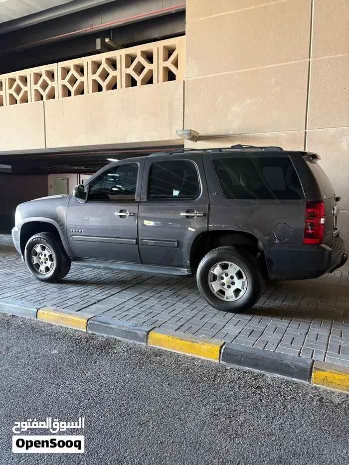 Chevrolet Tahoe 2011 photo 4
