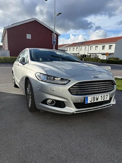 Ford Mondeo 2015 photo 4