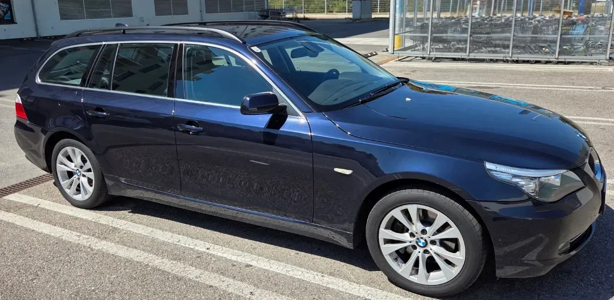 BMW 5 Series 2009 photo 3