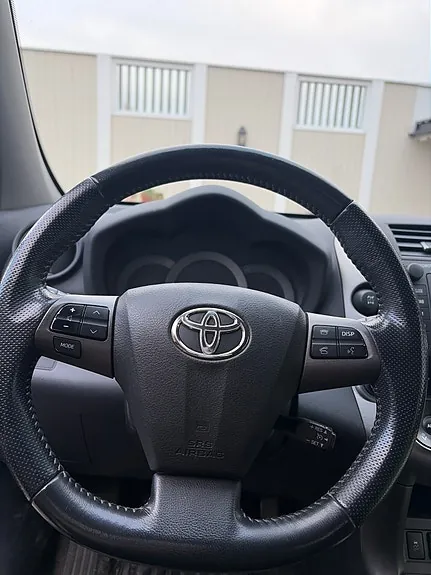 Toyota Rav4 2010 photo 5