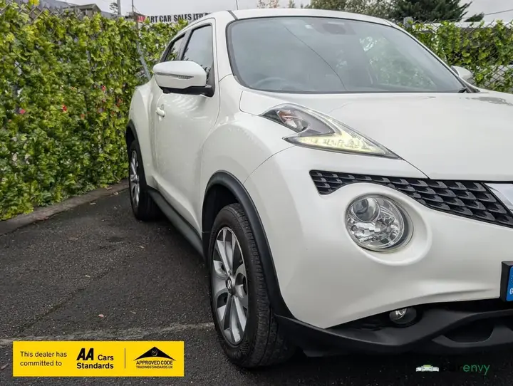 Nissan Juke 2015 photo 2