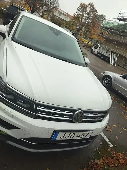Volkswagen Tiguan 2018 photo 2