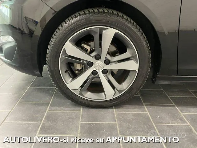 Peugeot 308 2017 photo 5