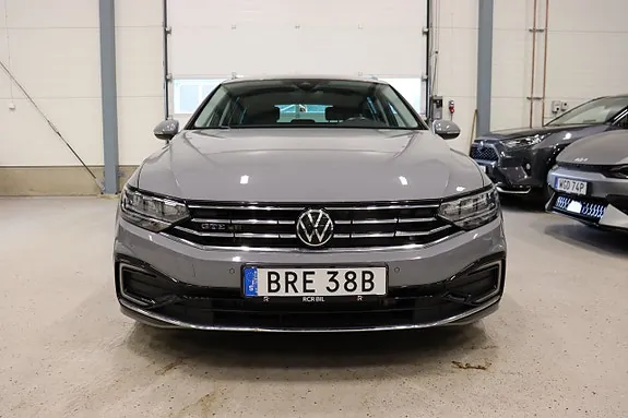 Volkswagen Passat 2023 photo 4