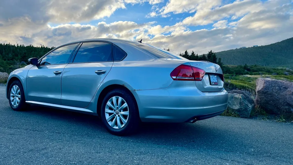 Volkswagen Passat 2012 photo 3