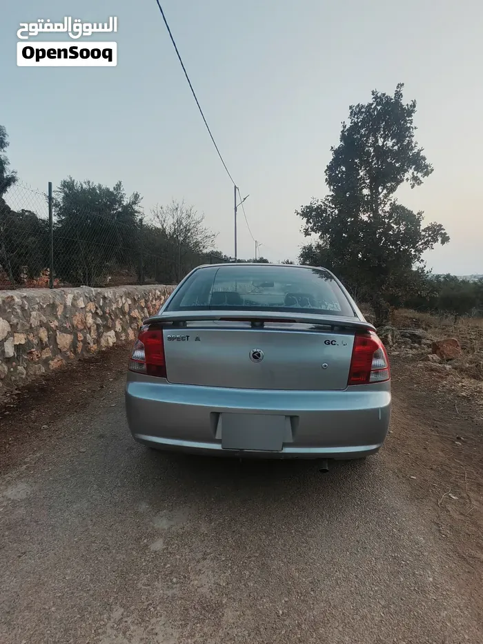 Kia Spectra 2003 photo 3
