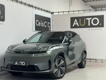 Lynk & Co 8