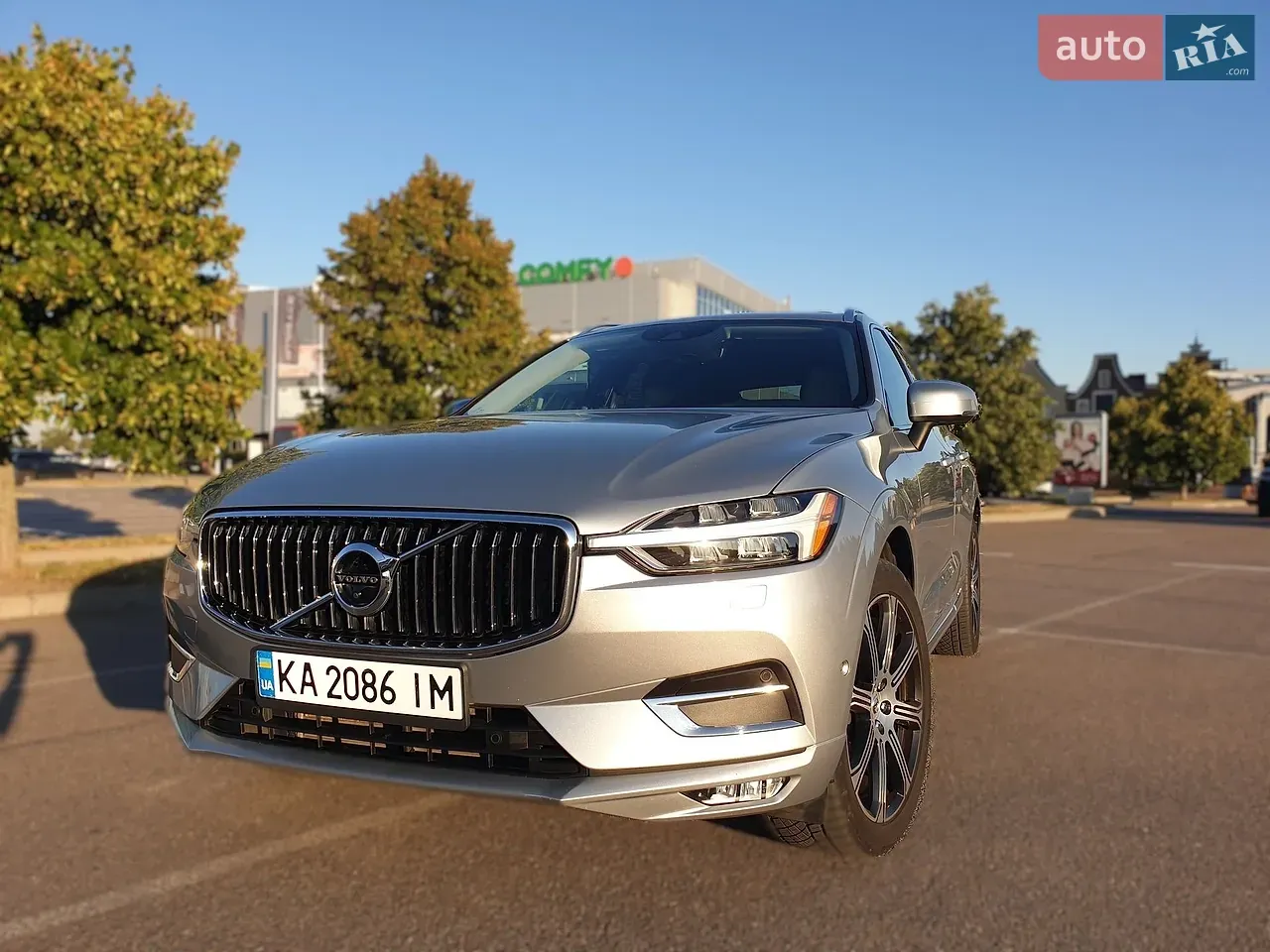 Volvo Xc60 2017 photo 2