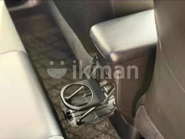 Toyota Aqua 2017 photo 3