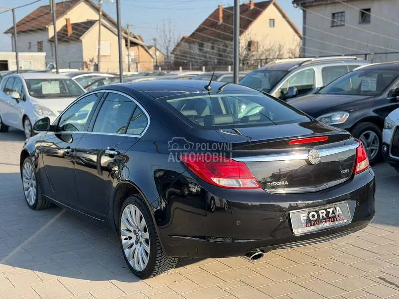 Opel Insignia 2010 photo 4