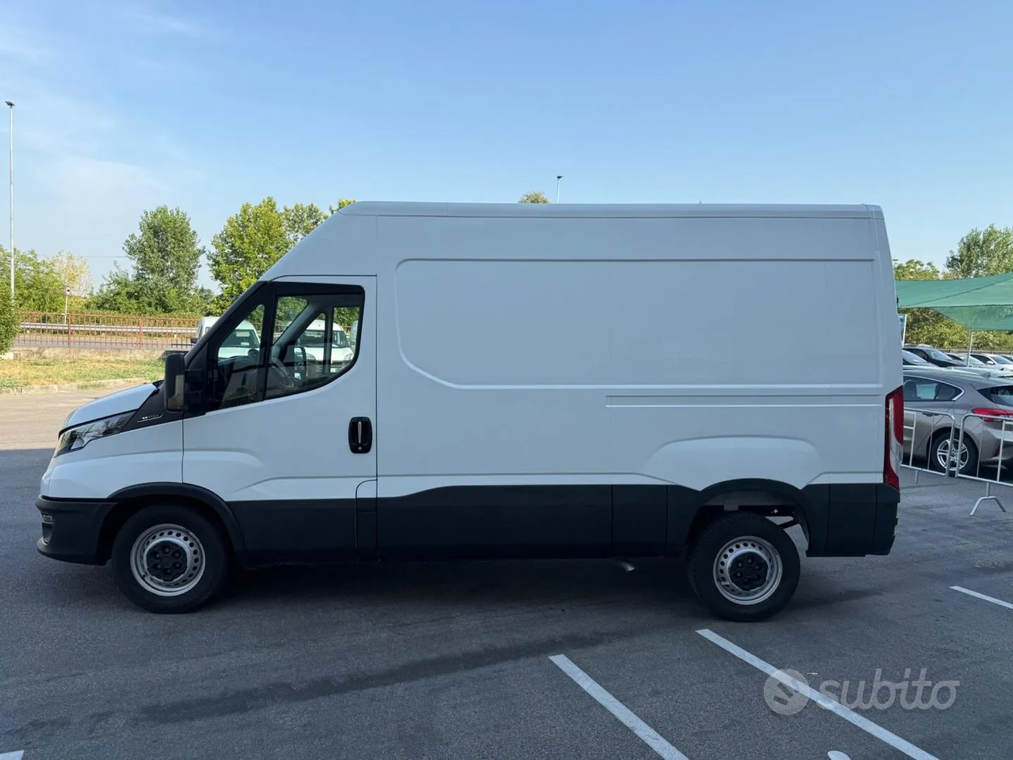 Iveco Daily 2020 photo 2