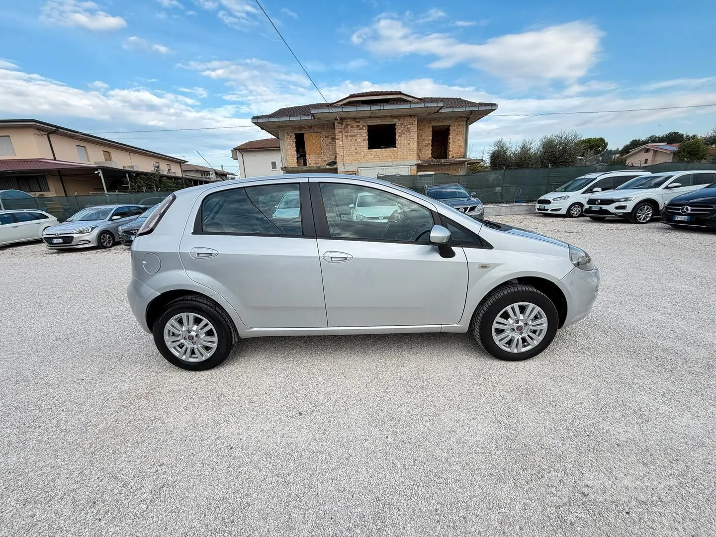 Fiat Punto 2013 photo 4