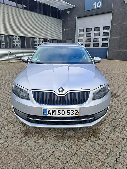 Skoda Octavia 2014 photo 3
