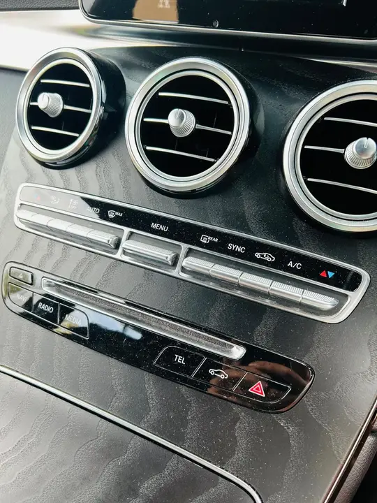 Mercedes-Benz Glc 2018 photo 5