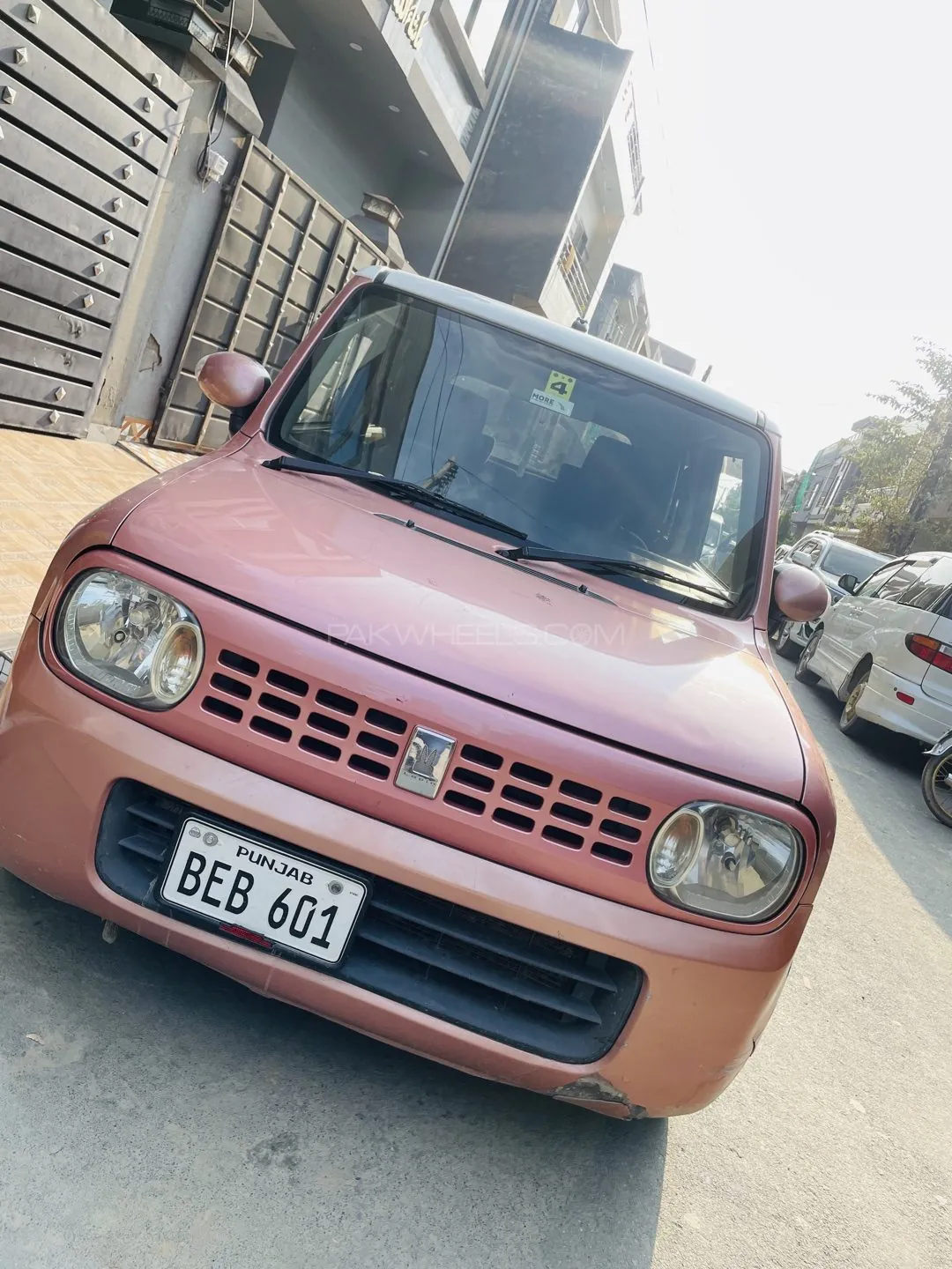 Suzuki Alto Lapin