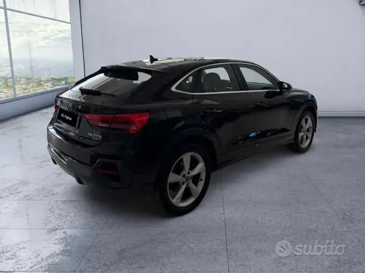 Audi Q3 2020 photo 4