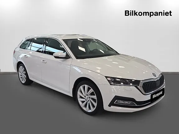 Skoda Octavia 2021 photo 3