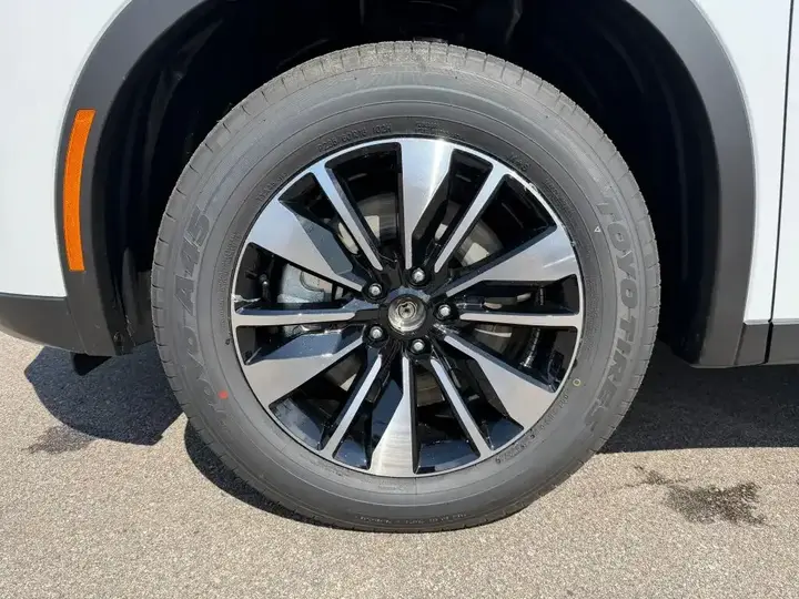 Mitsubishi Outlander 2026 photo 4