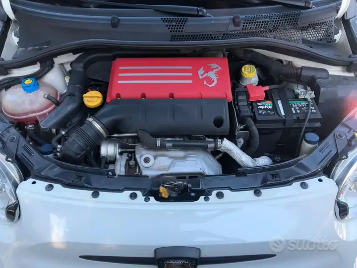 Abarth 595 Competizione 2018 photo 3