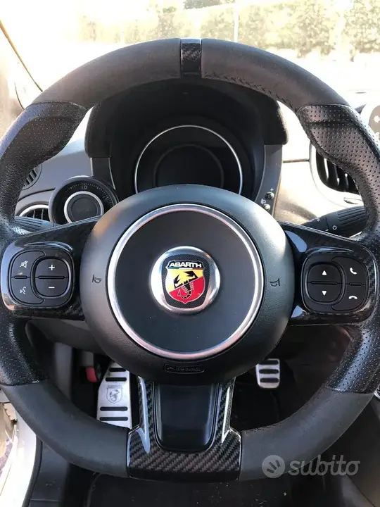 Abarth 595 Competizione 2018 photo 4