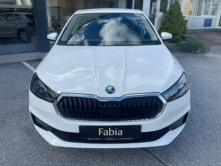 Skoda Fabia 2026 photo 3
