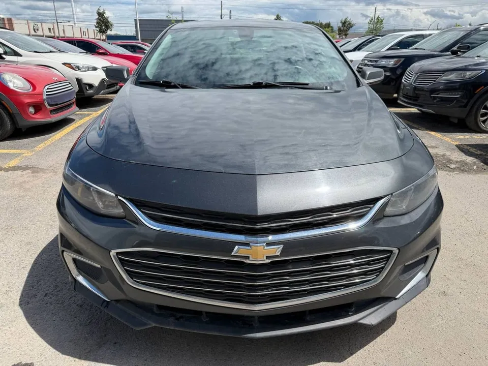 Chevrolet Malibu 2018 photo 2