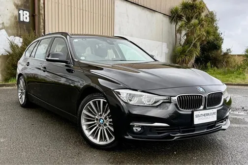 BMW 330I