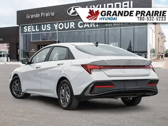 Hyundai Elantra 2026 photo 4