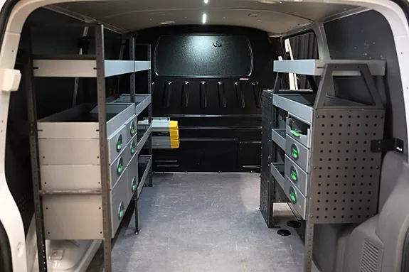 Volkswagen Transporter 2020 photo 2