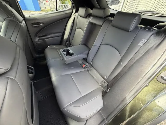 Lexus Ux250H F-Sport 2021 photo 5