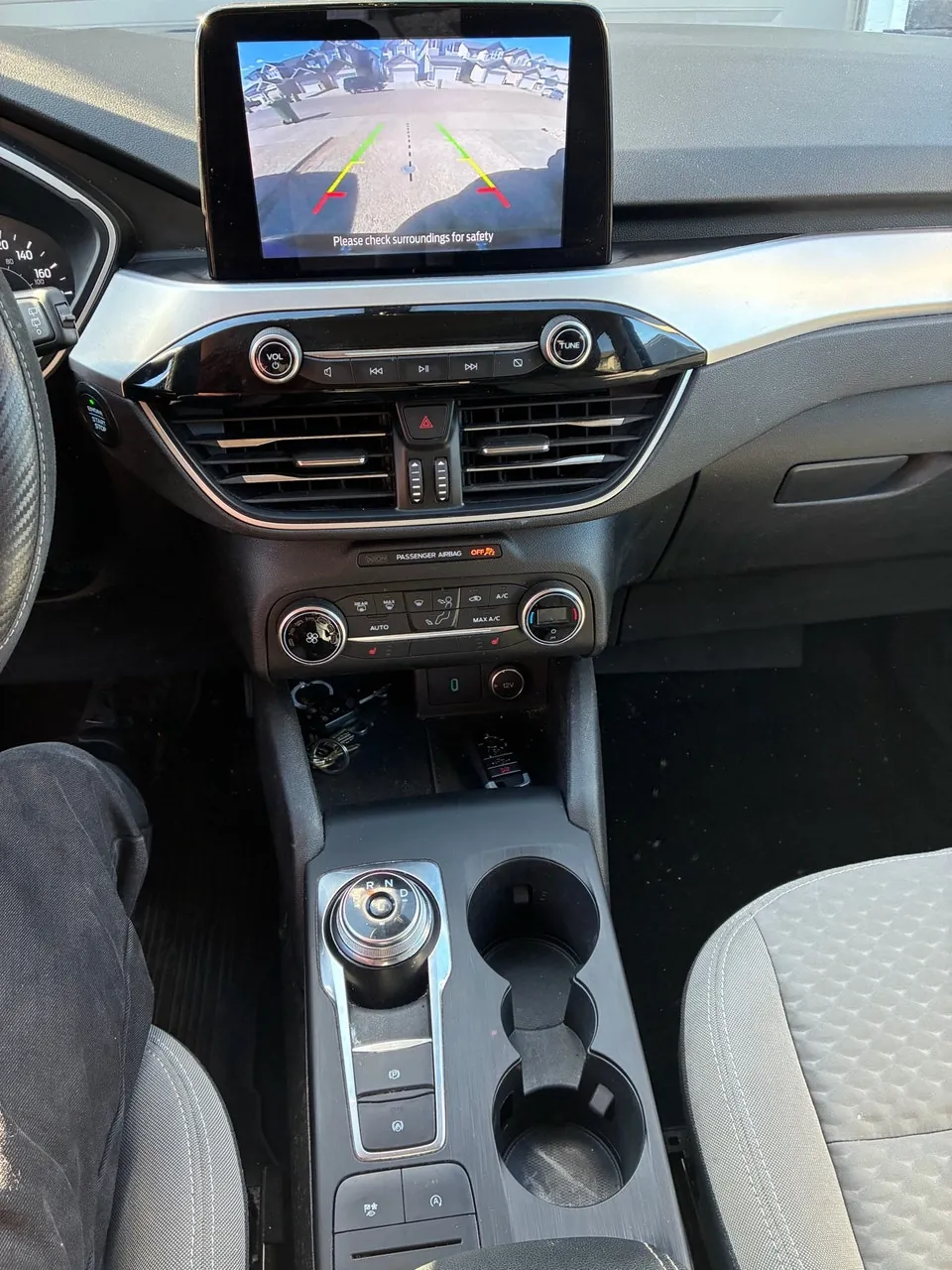 Ford Escape 2020 photo 2