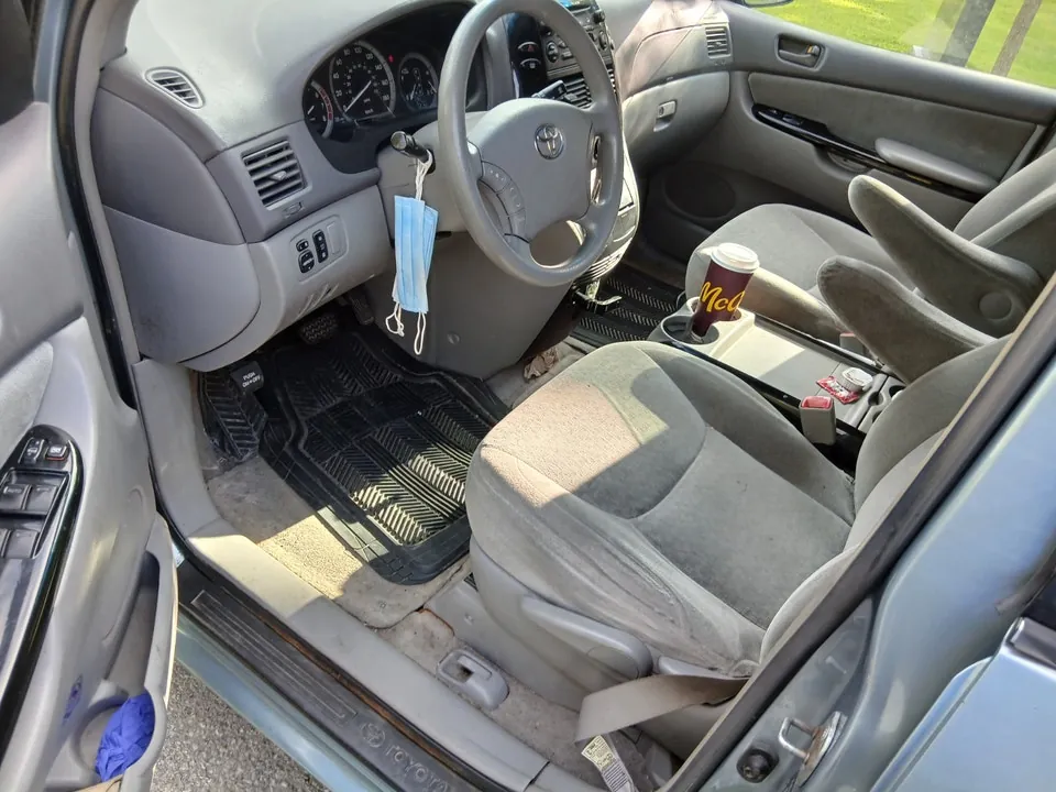 Toyota Sienna 2005 photo 5