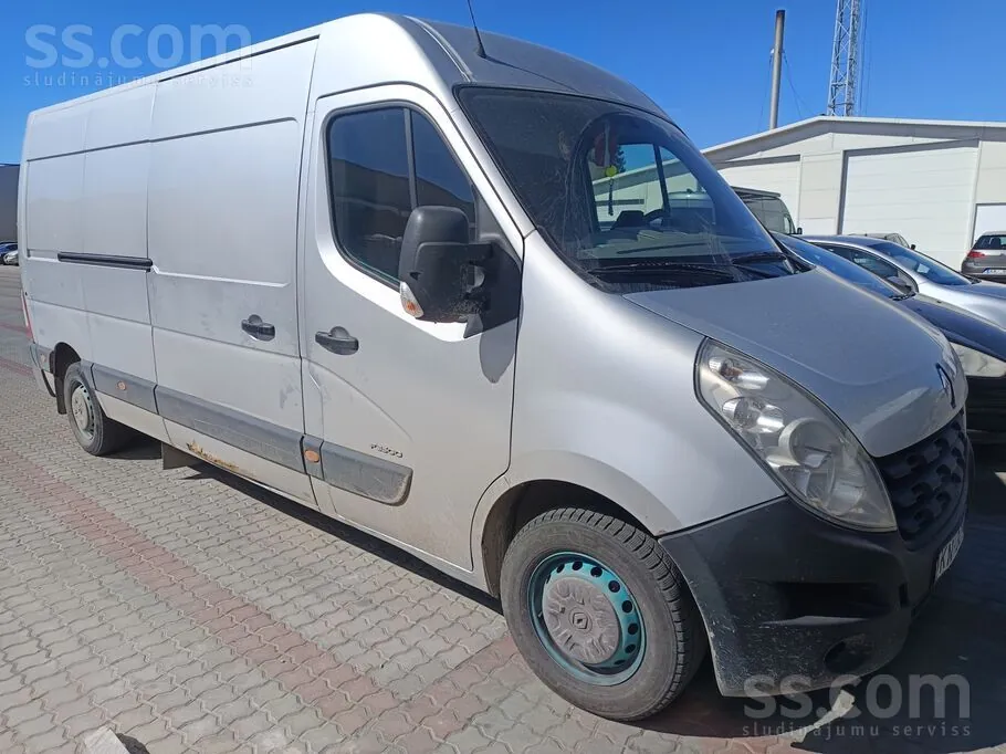 Renault Master 2011 photo 2