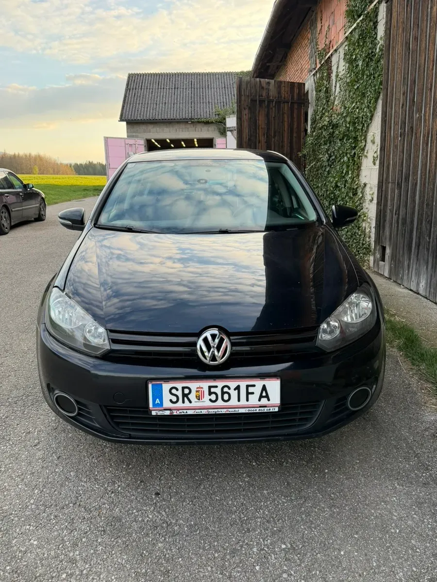 Volkswagen Golf 2009 photo 2