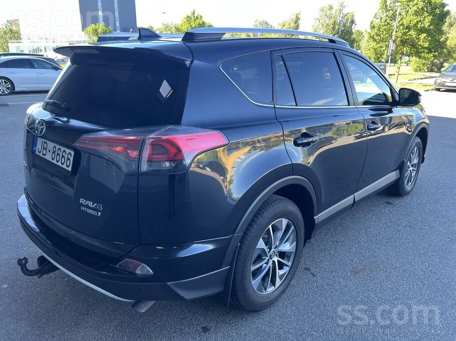 Toyota Rav4 2016 photo 2