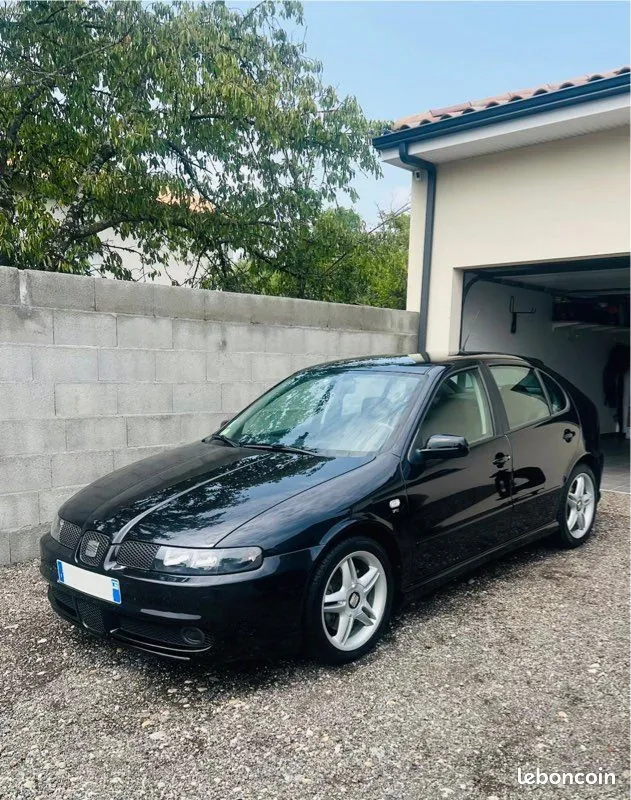 Seat Leon 2001 photo 2