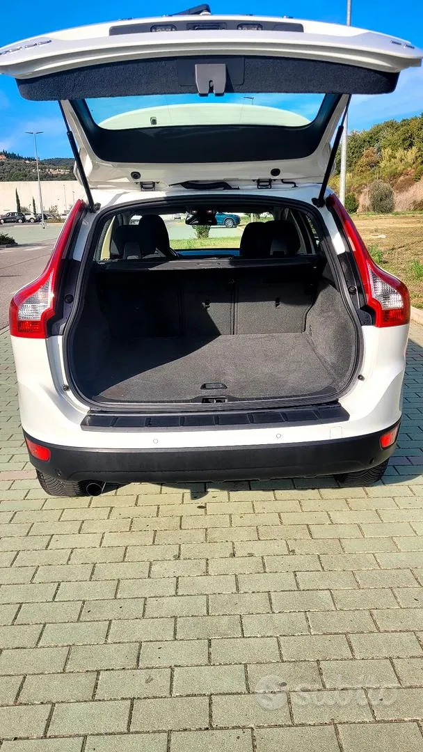 Volvo Xc60 2013 photo 2