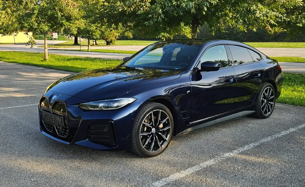 BMW I4