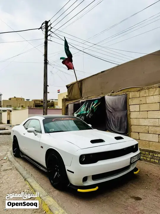 Dodge Challenger