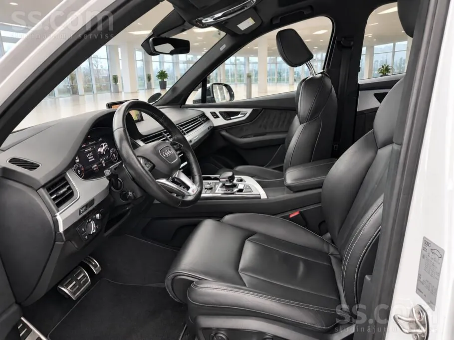 Audi Q7 2016 photo 4