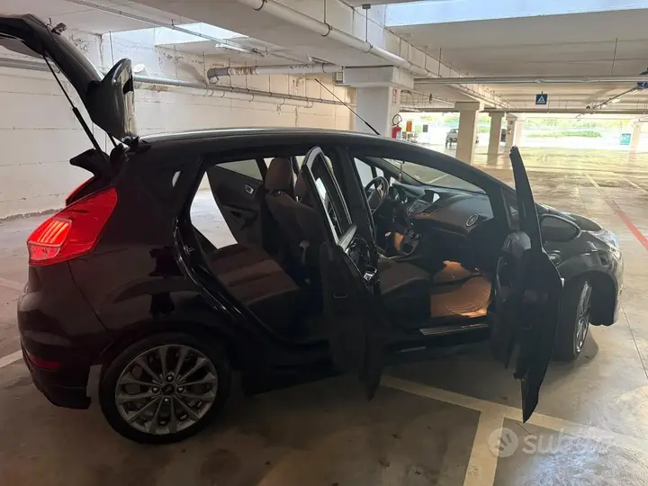 Ford Fiesta 2017 photo 5