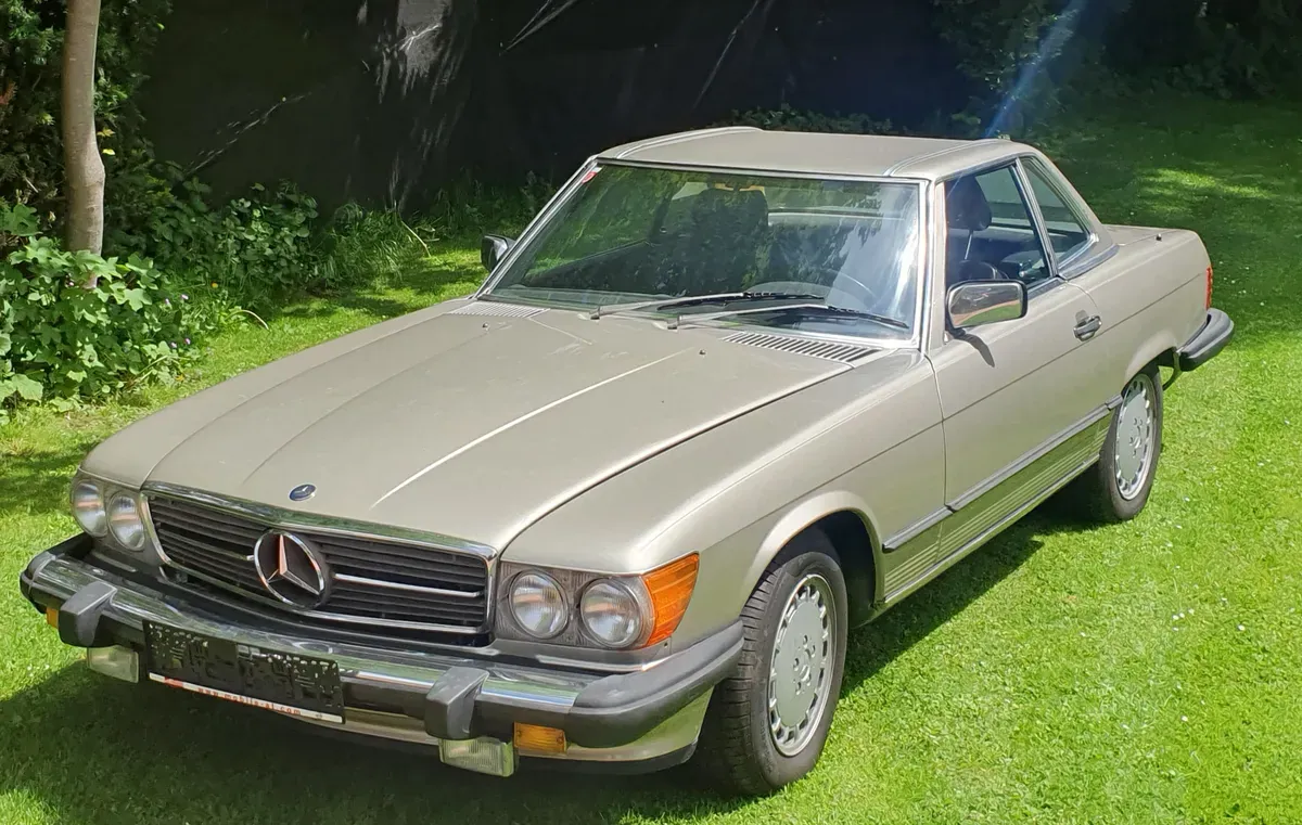 Mercedes-Benz Sl-Class 1986 photo 2