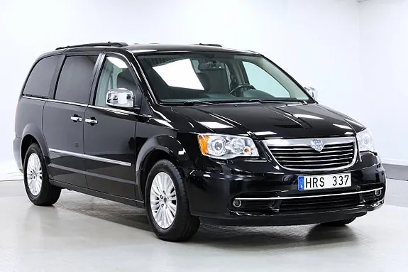 Lancia Voyager 2012 photo 3