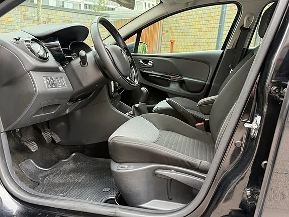 Renault Clio 2013 photo 3